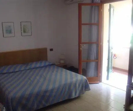 Gabbiano Azzurro 2 4*