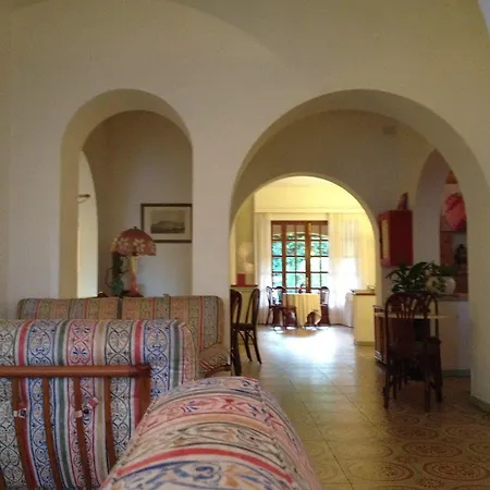 Gabbiano Azzurro 2 4* 마르시아나마리나