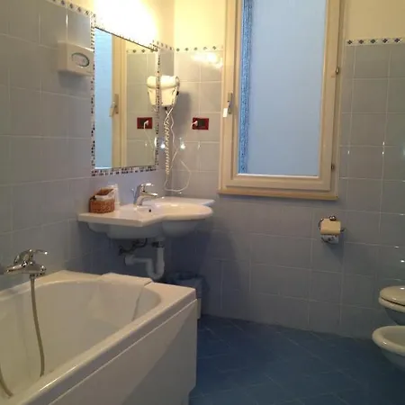 Gabbiano Azzurro 2 4*